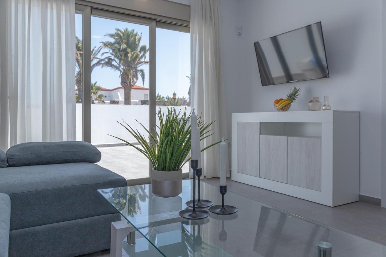 Apartment Family 1 Beachfront Corralejo By Holidays Home Exteriér fotografie