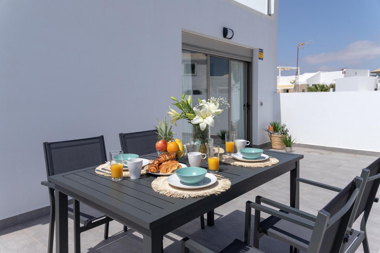 Apartment Family 1 Beachfront Corralejo By Holidays Home Exteriér fotografie